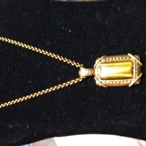 VTG Joan Rivers Tigers Eye Pendant Gold Necklace